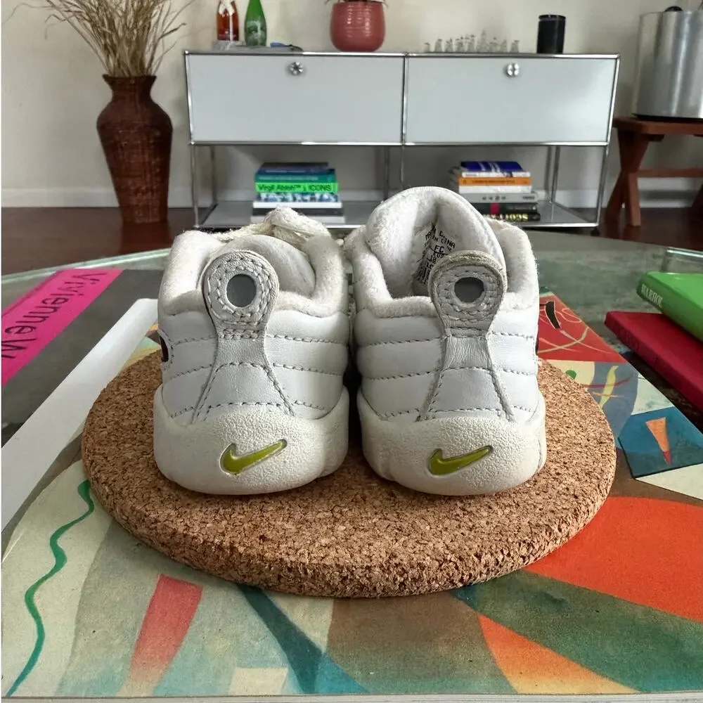 Nike 1997 Vintage Baby Sneakers